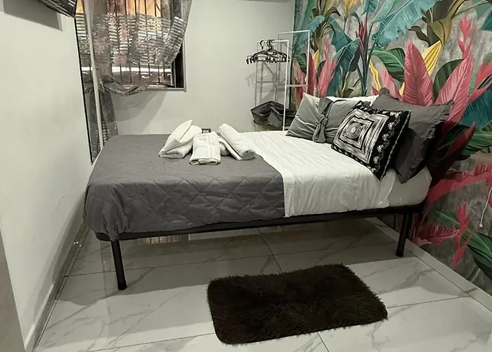 Mixed By Erry Гостевой дом *